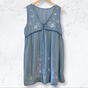 Mystery Embroidered Dress Sz L